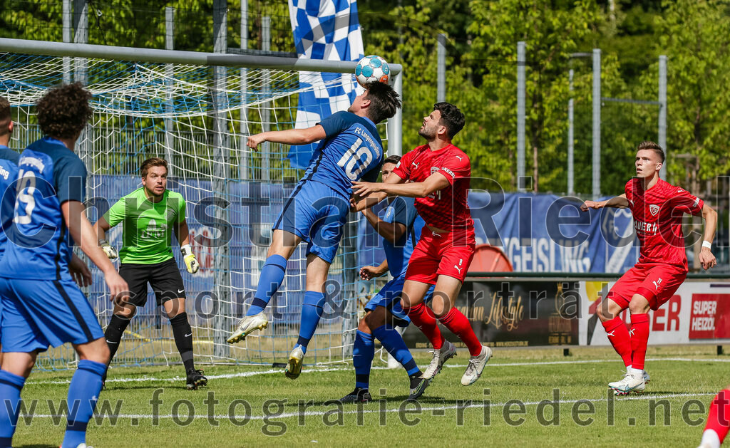 2023-07-08_060_FC_Langengeisling_gegen_TSV_Buchbach | Erding, Deutschland, 08.07.2023:
Fußball, Bezirksliga Oberbayern Ost 2023 / 2024, Testspiel, FC Langengeisling gegen TSV Buchbach, Endergebnis: 0:6

Fabian Aigner (FC Langengeisling, #19), Torwart Christian Brader (FC Langengeisling, #1), Maximilian Maier (FC Langengeisling, #10), Sammy Ammari (TSV Buchbach, #9), Maximilian Hintermaier (FC Langengeisling, #13), Tobias Stoßberger (TSV Buchbach, #11)

Foto: Christian Riedel / fotografie-riedel.net