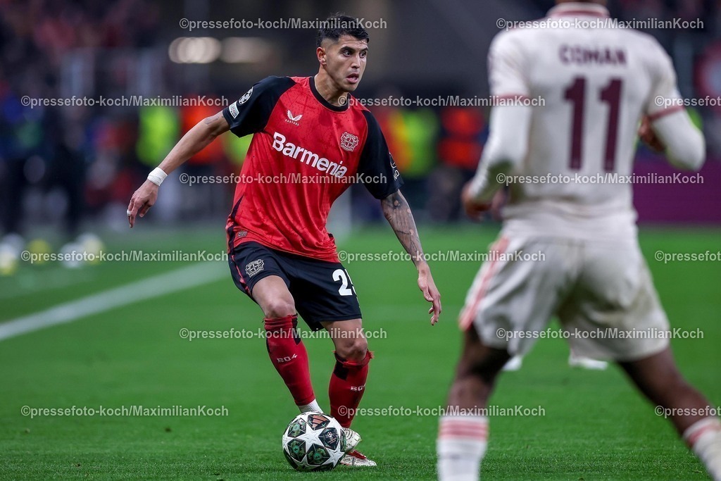 UCL11032502329 | 11.03.2025, Fußball, UEFA Champions League, Bayer 04 Leverkusen - FC Bayern München, Achtelfinale Rückspiel, BayArena, Saison 2024 2025: Exequiel Palacios (Bayer04 Leverkusen #25)DFB regulations prohibit any use of photographs as image sequences and or quasi-video.