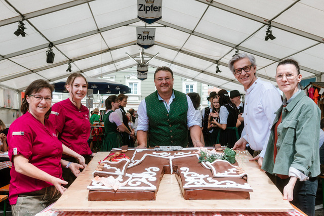 SR1_6680 | Hier finden Sie sämtliche Bilder aus der Admiral Bundesliga, oberösterreichischem Unterhaus und von weiteren Sportveranstaltungen.

Simon Reisinger - reisinger-simon.at - Realisiert mit Pictrs.com