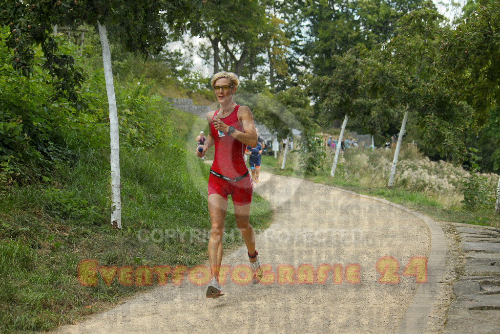 250824_1352_EX1_4044 | Sportfotografie im Rhein-Sieg Kreis, Köln, Bonn, NRW, Rheinland Pfalz, Hessen, etc. Unser Tätigkeitsfeld umfasst den Laufsport vom Volkslauf über den Marathon, Duathlon, Triathon bis zum Ultralauf wie Kölnpfad Ultra oder Schindertrail.
