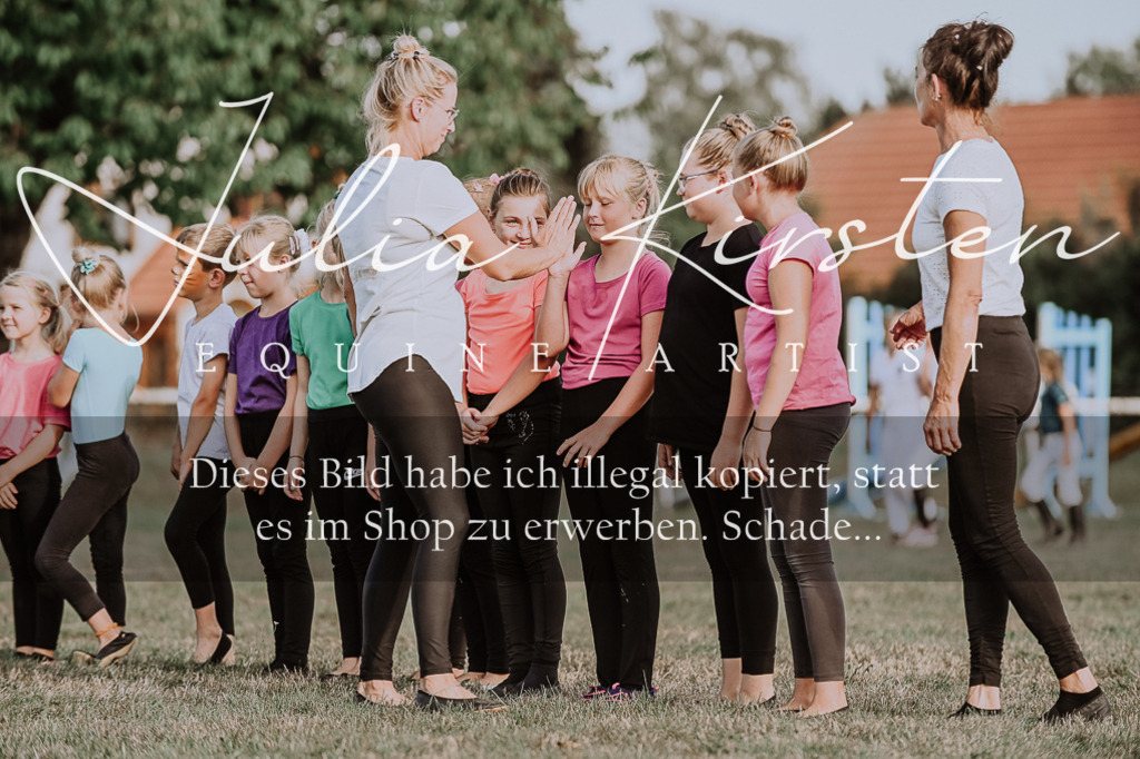 DSC_0066 | Pferde- und Turnierfotografie in Westsachsen. Pferdeportraits, Auftragszeichnungen und intuitive Kunst.