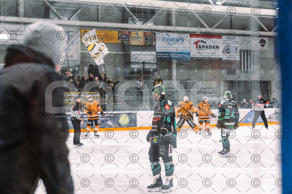 Alligators_vs_Fuessen_21.11.2025-058 | Höchstadt Alligators Fotogalerie: Eishockey-Action aus Franken. Professionelle Spielfotos, Portraits & Stadionbilder zum Download. Jetzt entdecken! - Realisiert mit Pictrs.com