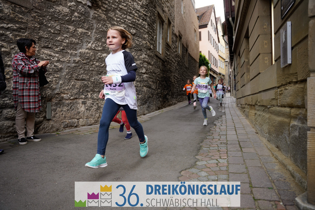 AOK Junior Cup 400m | 3Königslauf 2022 AOK Junior Cup 400m - Realisiert mit Pictrs.com