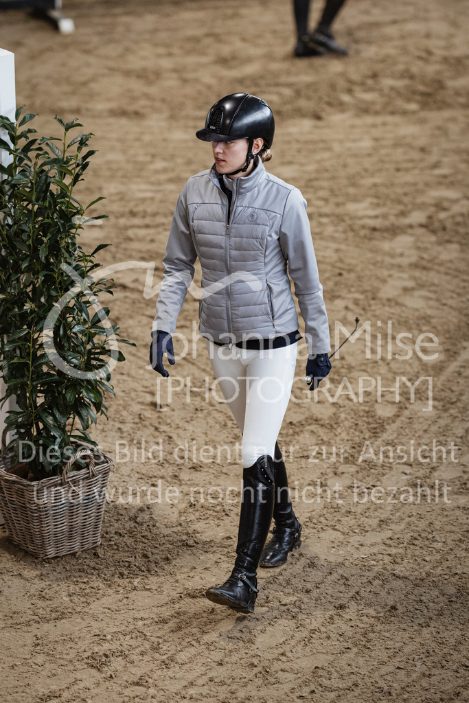 240317_Borgholzhausen_Team-Spr-592 | Deine schönsten Turniermomente als professionelle Fotos! Entdecke hochwertige Pferdesport-Fotografie im Online-Shop. Jetzt Fotos finden & bestellen!