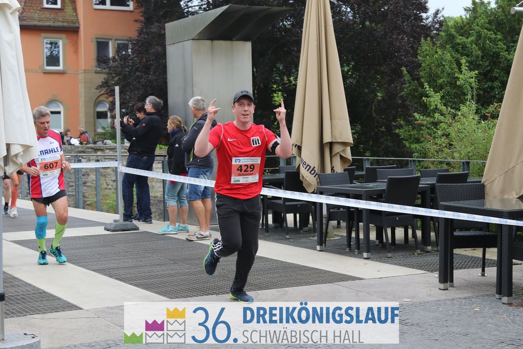 VR Bank Hauptlauf 10km | 3königslauf 2022 VR Bank Hauptlauf - Realisiert mit Pictrs.com