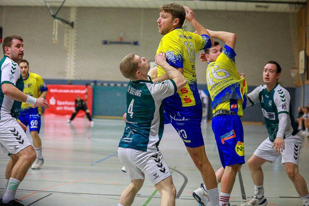 SVN_TvBiefang_161124_003 | Bildergalerie von Sport-Ereignissen aber auch von weiteren spannenden Dingen - nicht nur vom Niederrhein. In Anlehnung an den bekannten Spruch von Hanns Dieter Hüsch heißt das Motto: "Niederrhein ist überall".  - Realisiert mit Pictrs.com