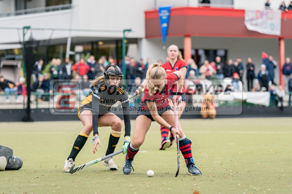 HK_20231022_903112 | Platz 3 Deutsche Meisterschaft Feld WU16 Berliner HC - Harvestehuder THC am 22.10.2023 DHC, Düsseldorf ,