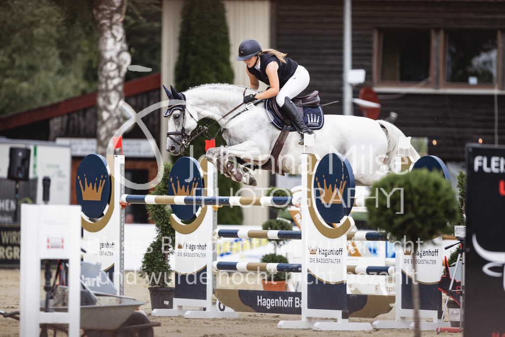 230824_Delbrueck_AmateurM2-214 | Deine schönsten Turniermomente als professionelle Fotos! Entdecke hochwertige Pferdesport-Fotografie im Online-Shop. Jetzt Fotos finden & bestellen!