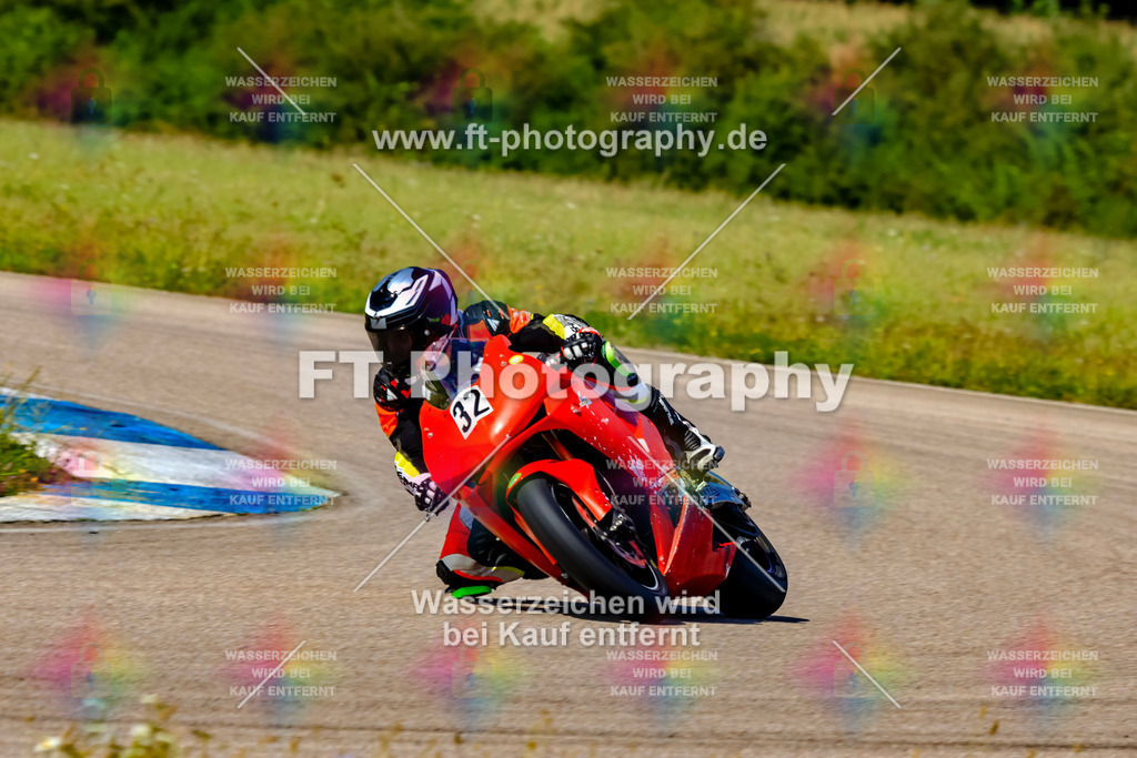032-3522 | Hier findet Ihr Bilder von Touristenfahrten auf der Nürburgring Nordschleife oder von anderen Veranstaltungen die ich besucht habe. Viel Spass beim Durch Schauen 