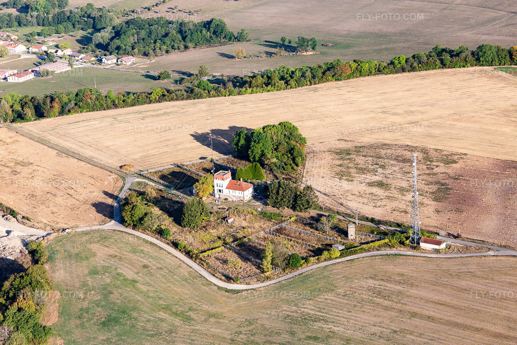 Aerial view: View of the town in They-sous-Montfort in the state Vosges, France.Photo: IMG_118469.jpg taken on 09/16/2019 by Werner Riehm/FLY-FOTO.comResolution of the original: 5472 x 3648 px