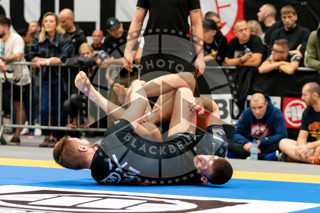 20230916PBB0990 | Fighters compete during the grappling tournement ADCC Trials (European, Middle East and African Championship) in Warsaw, Poland, on September 16, 2023.