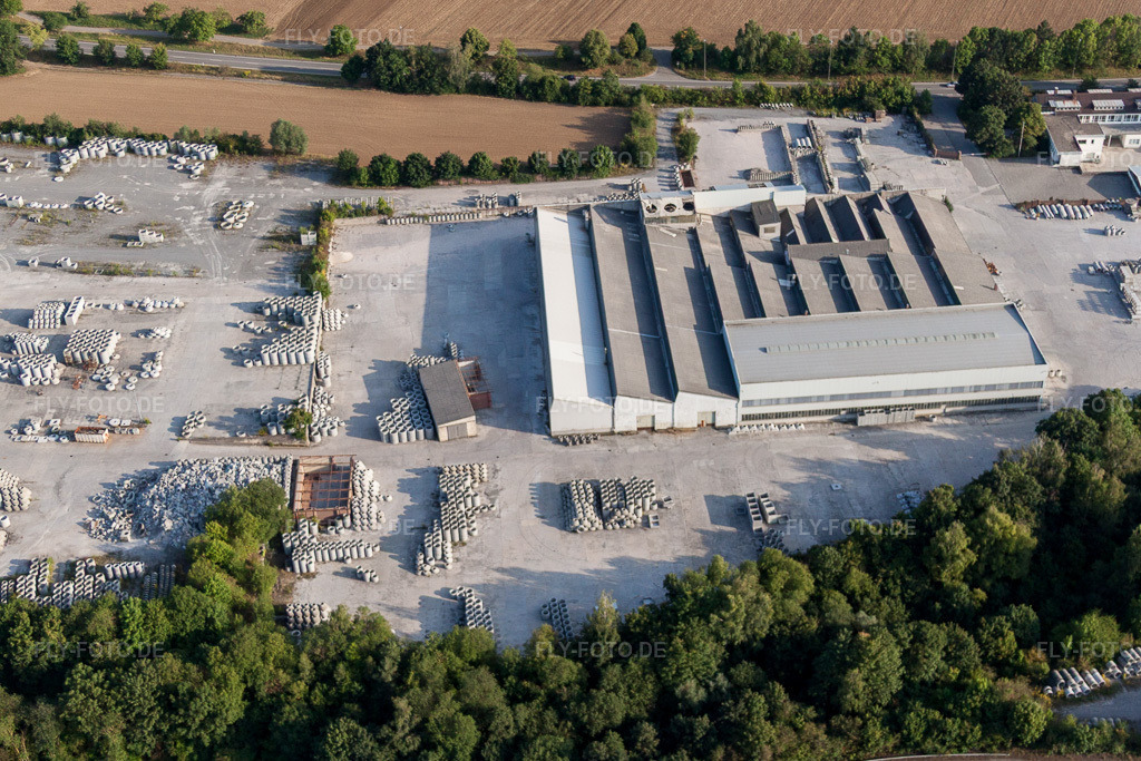 Luftbild: Steinbruch Sindelfingen-Darmsheim zum Abbau und zur Gewinnung von Schotter und Split im Ortsteil Darmsheim in Sindelfingen im Bundesland Baden-Württemberg in Deutschland. Foto: IMG_52531.jpg vom 23.08.2012 durch Werner Riehm/FLY-FOTO.de