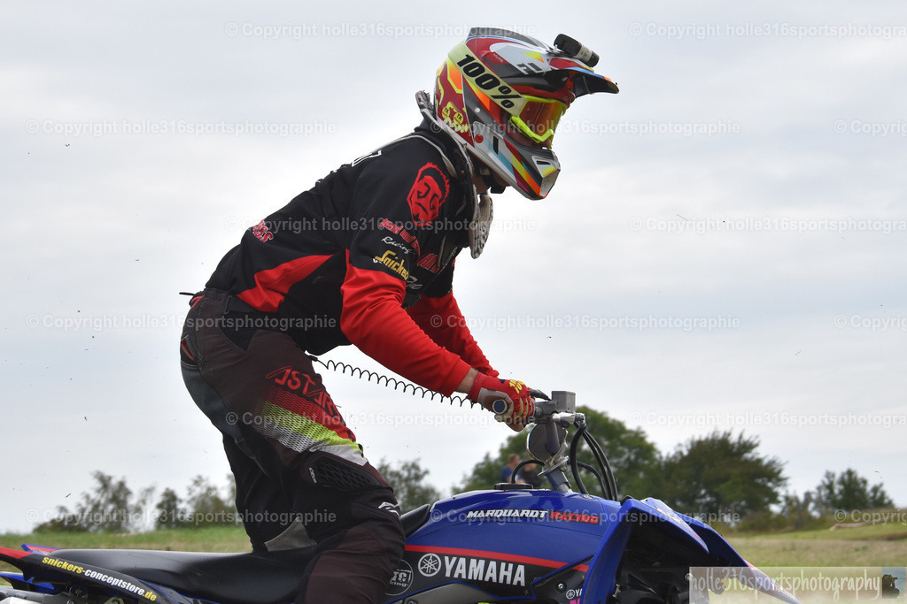 DSC_0099 (2) | Sportfotografie , Motorsport, Motoross, Reitsport, Mointainbike, Enduro,
Landschaft , Outdoor, Eventfotografie, Landschaft, Bilder online bestellen - Realisiert mit Pictrs.com