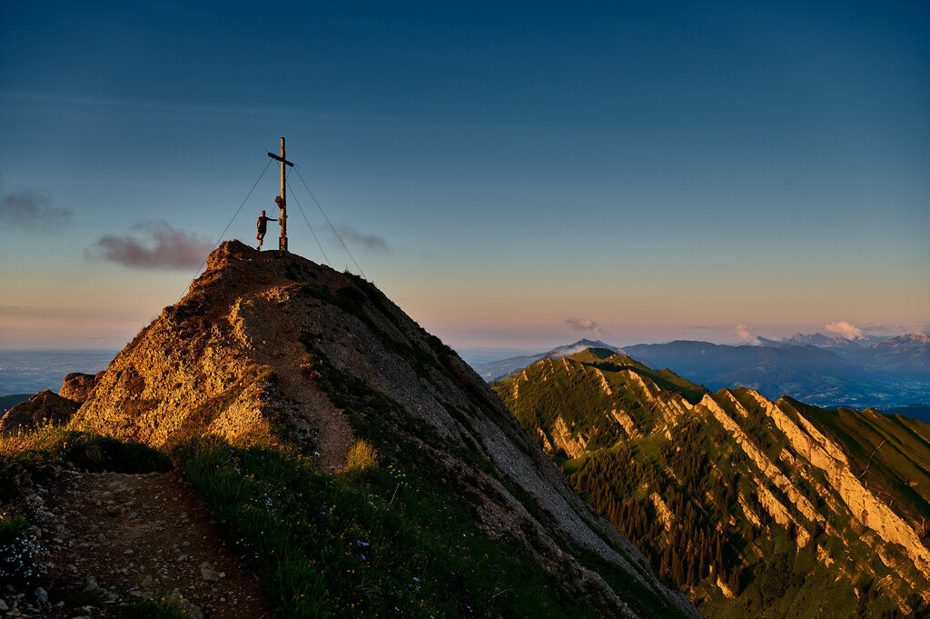 CS-210711-1051-1 | Am Gipfel des Rindalpkopf