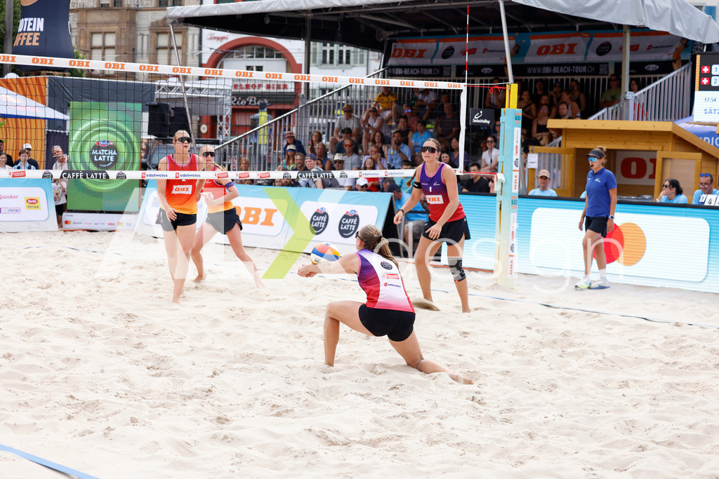 Obi BeachTour 2026 - Basel | BASEL, SWITZERLAND - JULY 18: LIVIA STOLZ (SUI) during the Obi BeachTour 2026 match between EUGSTER / GÄHWILER (SUI) and WANDELER / STOLZ (SUI) at Barfüsserplatz on July 18, 2026 in Basel, Switzerland. - Realisiert mit Pictrs.com