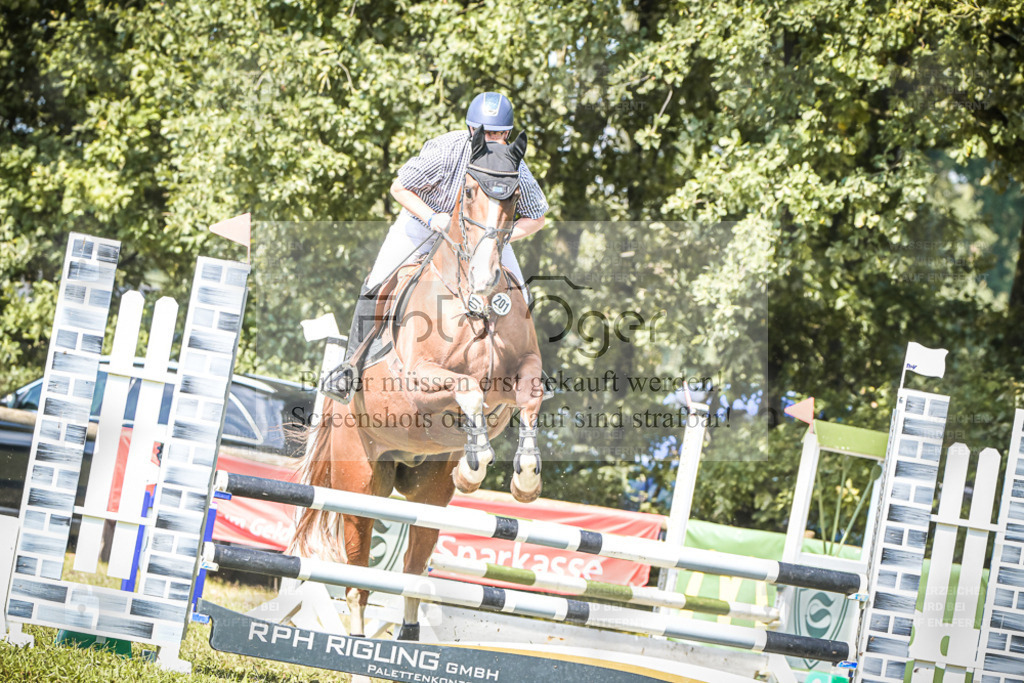 DOS_1266 | Entdecke hochwertige Reitturnierfotos von Foto Oger. Professionell, emotional und authentisch – jetzt Lieblingsmomente im Shop bestellen. - Realisiert mit Pictrs.com