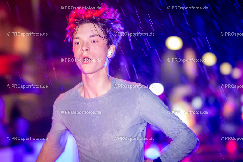 Martinslauf Sindorf 2023 in Kerpen-Sindorf, 09.11.2023 | Impressionen vom Martinslauf Sindorf 2023 am 09.11.2023 in Kerpen-Sindorf (Nordrhein-Westfalen).