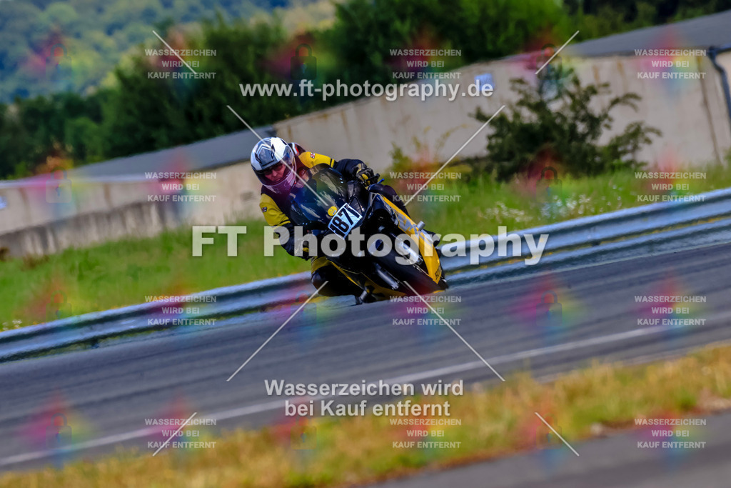 _TCM5138 | Hier findet Ihr Bilder von Touristenfahrten auf der Nürburgring Nordschleife oder von anderen Veranstaltungen die ich besucht habe. Viel Spass beim Durch Schauen 