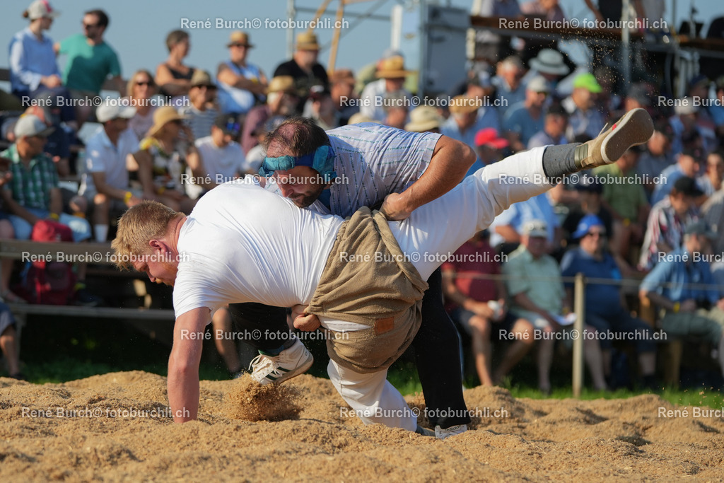 RB_08068 | René Burch leidenschaftlicher Fotograf aus Kerns in Obwalden.  Hier finden sie Sport, Landschaft und Natur Fotografie.
 - Realisiert mit Pictrs.com