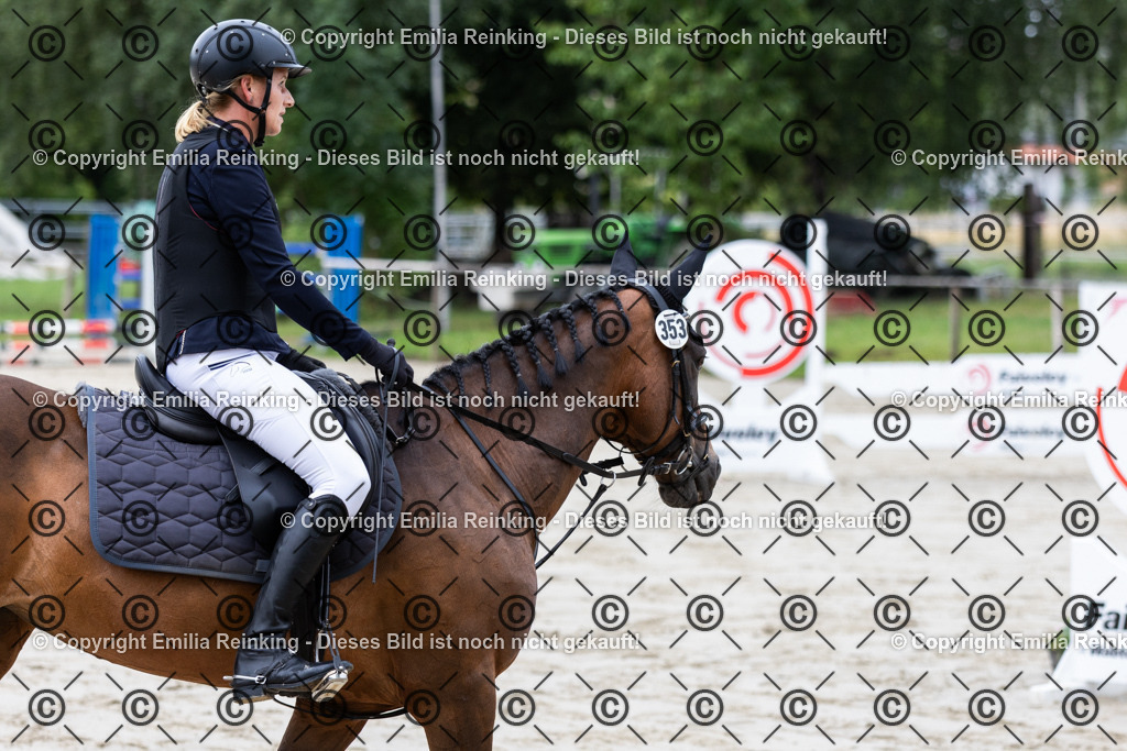 CL5A9800 | Emilia Reinking Fotografie - Realisiert mit Pictrs.com