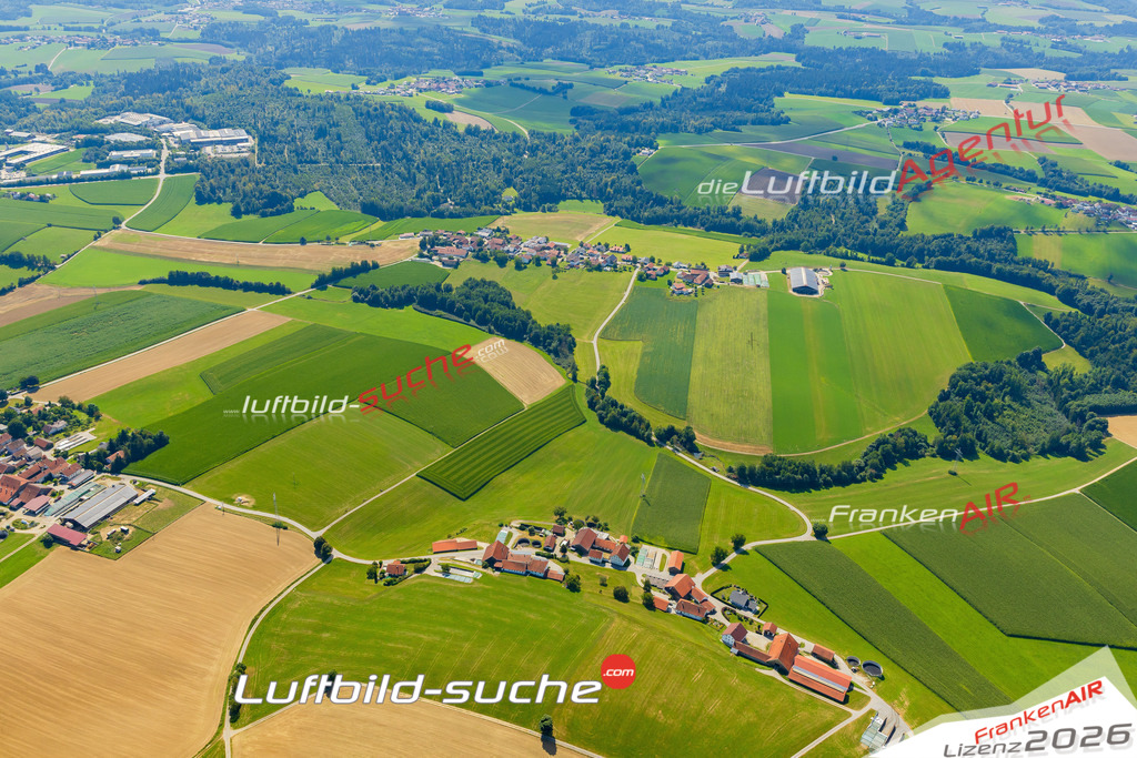 Glotzing Hauzenberg Bild- Das Luftbild wurde 2025 vom UL-Flugzeug heraus erstellt ( keine Drohnen Bilder! ) - Hochauflösende Luftaufnahme -Nicht vergleichbar mit Google Maps oder Satelittenbilder- Die Geschenkidee !Mit Lizenz und Bildrechte bestellbar