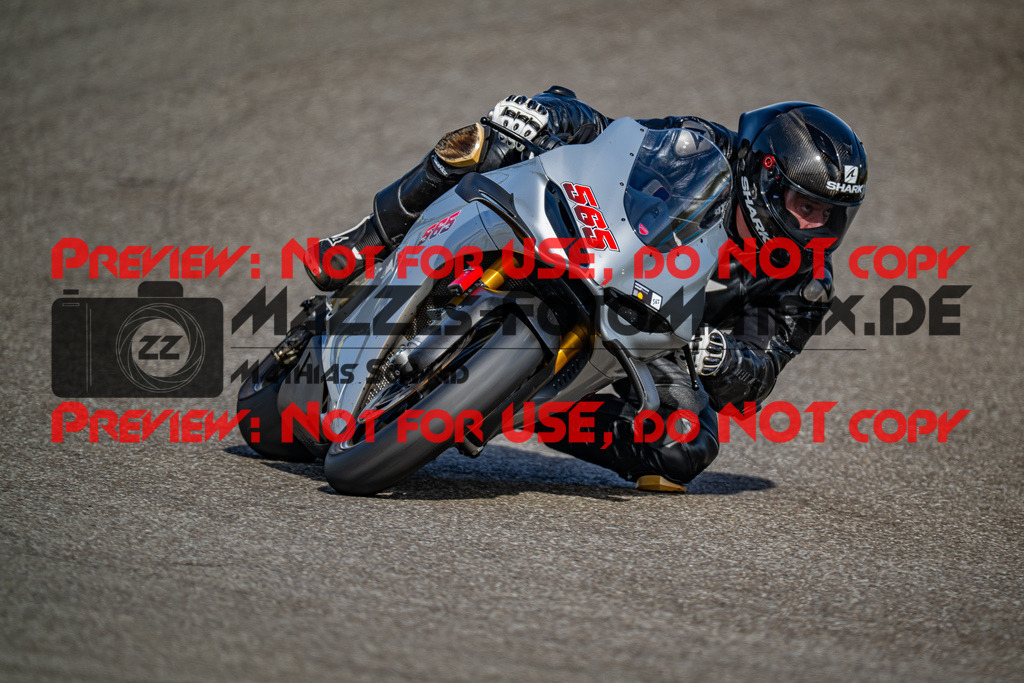 MaZZes_Fotomatrix_20260406_6007705_5775-2 | WEISS