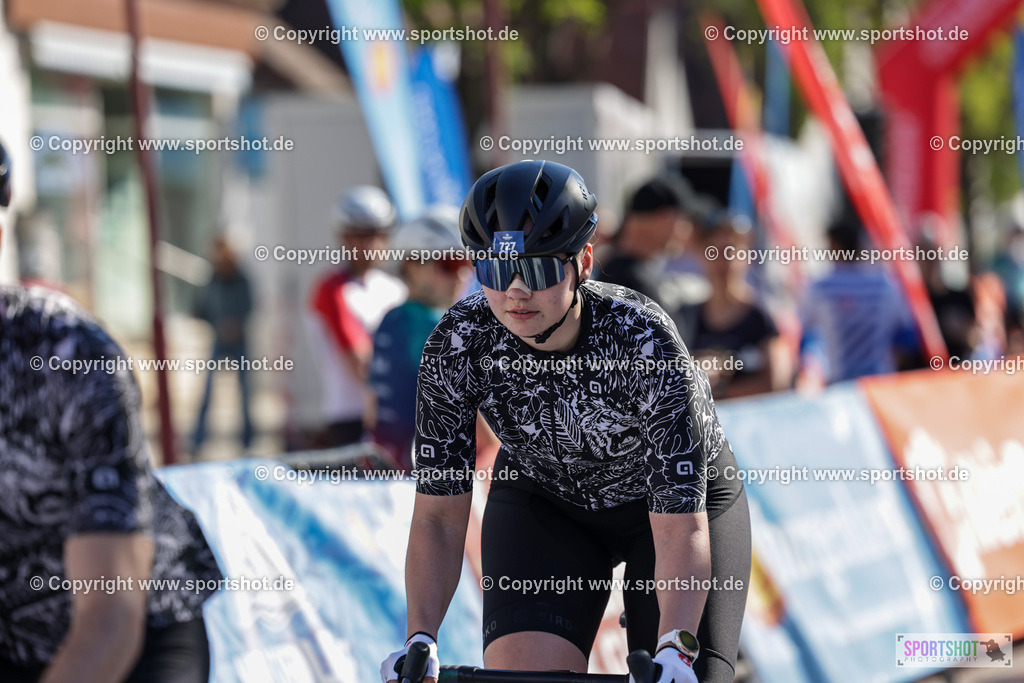 212_VJ__5791 | Neusiedlersee Radmarathon 2026@sportshot_your_pictrs #yourpictures#roadtowm2029 #nrm #neusiedlerseeradmarathon #neusiedlersee #neusiedlerseetourismus #burgenland #mörbisch #nrm26 #burgenlandtourismus #voglundco #poweredbyburgenlandtourismus #radsport #rad #marathon #ucigranfondo #visitburgenland #ucigranfondoworldseries
