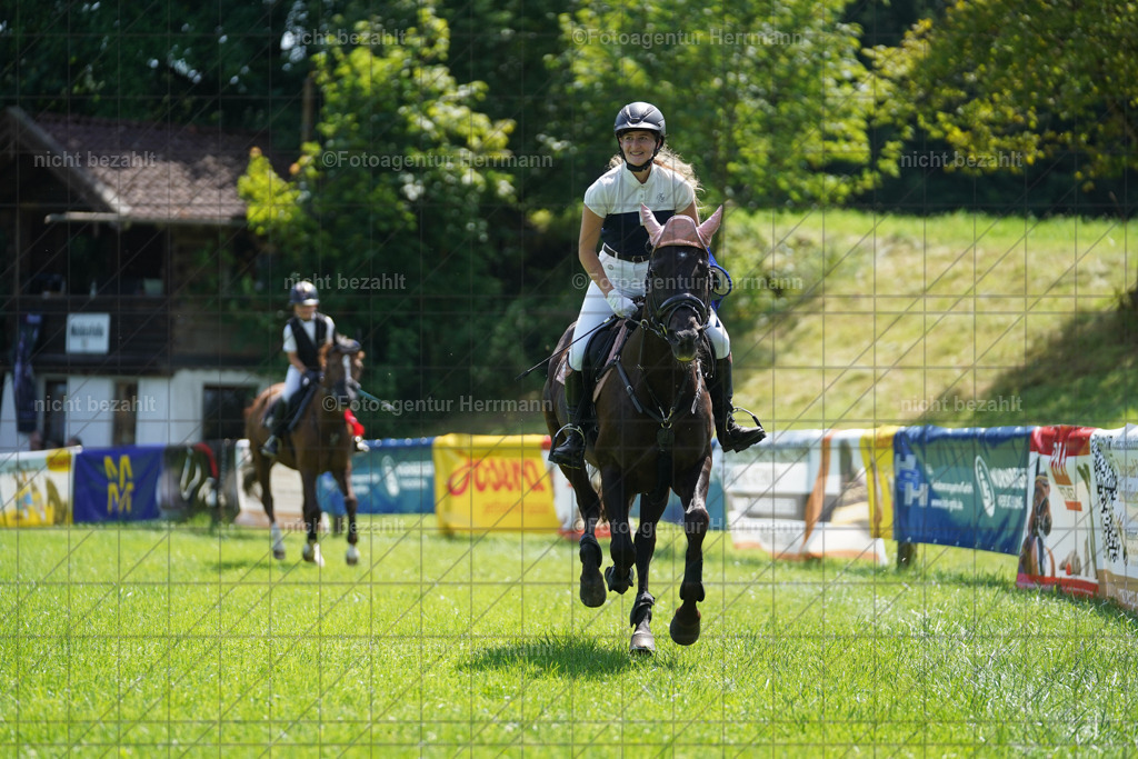 20240706-FAH05938 | Grafing Turnierfotos, Reitverein Ebersberg, Turnierfotografen Bayern, reitsportbilder, Pferdefotograf, reitsportfotograf, Sportbilder, Reitsportfotografie, Fotoagentur Herrmann, Turnierfotograf
