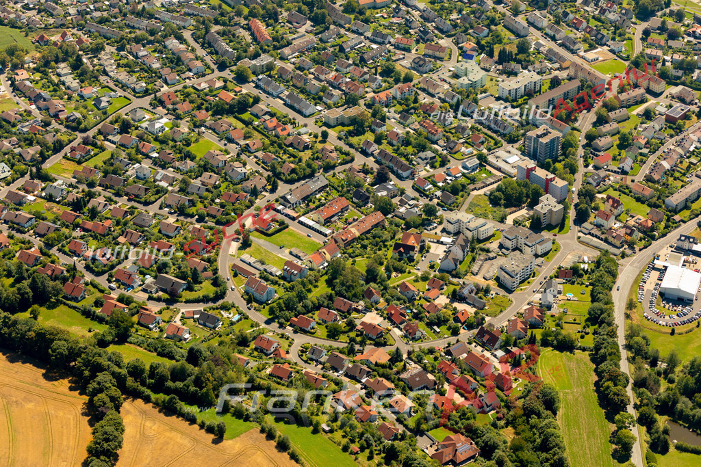 konrad-adenauer-ring-wunsiedel-ohne-drohne-bild-74-2023 | Das Luftbild zeigt : Konrad-Adenauer-Ring Wunsiedel - Die Luftaufnahme wurde 2023 vom UL-Flugzeug aus erstellt ( keine Drohne ) - 
Hochauflösende Luftaufnahme - Für grossformatige Ausdrucke geeignet. Die Geschenkidee !
Mit Lizenz und Bildrechte bestellbar