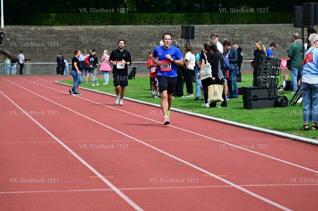 2026-08-23_Sparkassenlauf_HM_RM_002310 | Die Fotografen - Realisiert mit Pictrs.com
