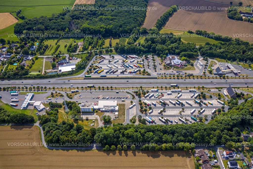 Hamm250701585Rhynern | Luftbild, Serways Raststätte Rhynern, Autobahnraststätte mit Autobahn A2, LKW Parkplatz, Stadtbezirk Rhynern, Hamm, Ruhrgebiet, Nordrhein-Westfalen, Deutschland