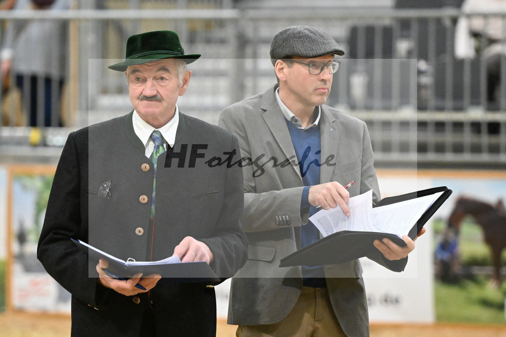 Kommission Josef Erhard_Jan zum Berge_1260200 | hf-fotografie - Realisiert mit Pictrs.com