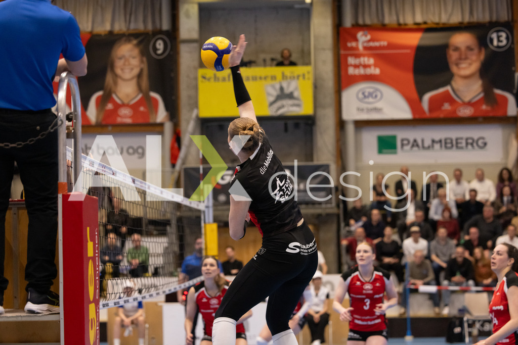 Volleyball I Frauen I Saison 2025-2026 I Volleyball NLA | Women I 1/2 Finals I  VC Kanti Schaffhausen - Sm'Aesch Pfeffingen I 18.03.2026 | 9 Jordan Lockwood (USA) (VC Kanti Schaffhausen) – Diagonal - Realisiert mit Pictrs.com