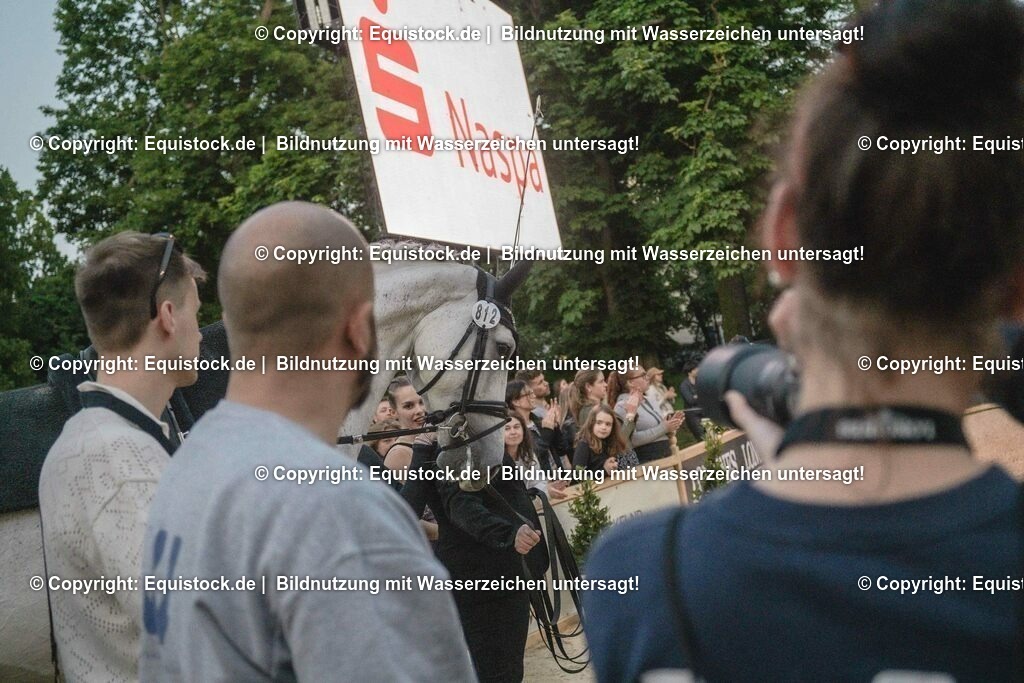 20230527_Voltigieren_NASPA_Flutlicht_0321 | equistock