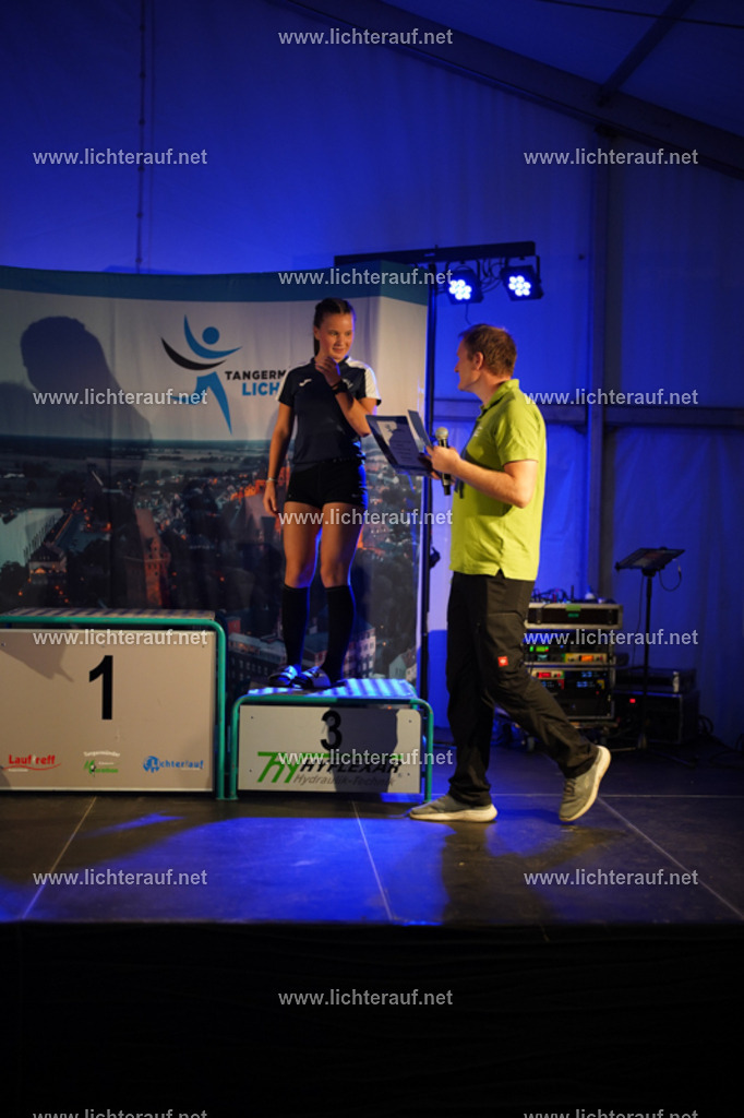 FSC00426 | Lichterlauf  - Realisiert mit Pictrs.com