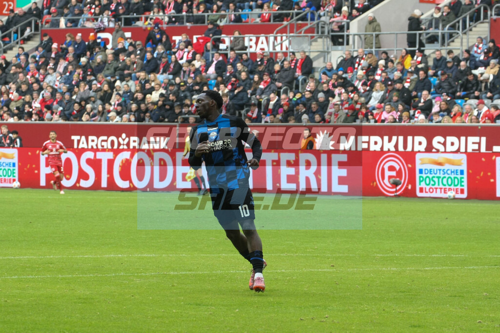 Fortuna Düsseldorf  Saison 25/26 - © Sportfoto-Sale (MK) | Kennedy Okpala - Fortuna Düsseldorf - SC Paderborn Saison 25/26 - © Sportfoto-Sale (MK) - Realisiert mit Pictrs.com