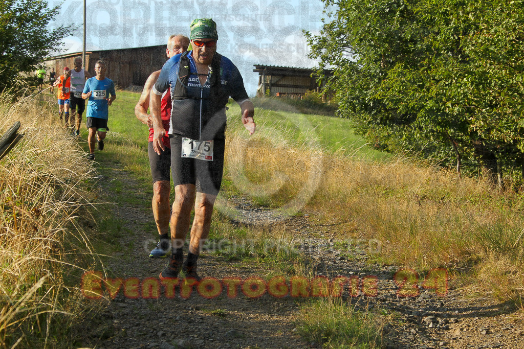 250801_1914_EV4_8342 | Sportfotografie im Rhein-Sieg Kreis, Köln, Bonn, NRW, Rheinland Pfalz, Hessen, etc. Unser Tätigkeitsfeld umfasst den Laufsport vom Volkslauf über den Marathon, Duathlon, Triathon bis zum Ultralauf wie Kölnpfad Ultra oder Schindertrail.