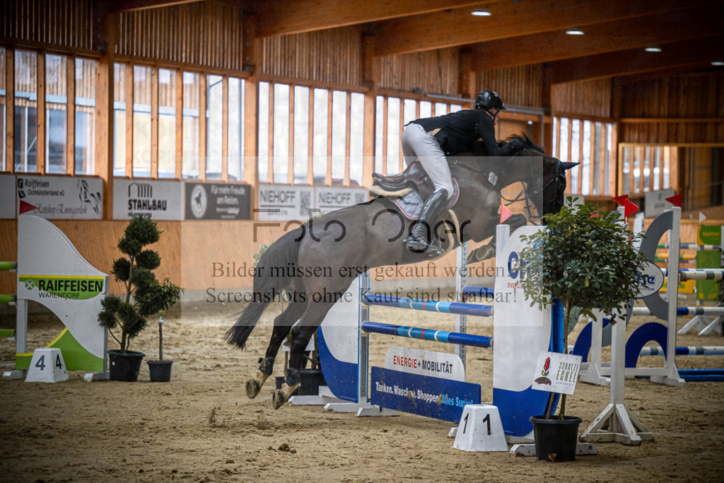 DOS_0915 | Entdecke hochwertige Reitturnierfotos von Foto Oger. Professionell, emotional und authentisch – jetzt Lieblingsmomente im Shop bestellen.Deutschlandweite Turnierfotografie. - Realisiert mit Pictrs.com