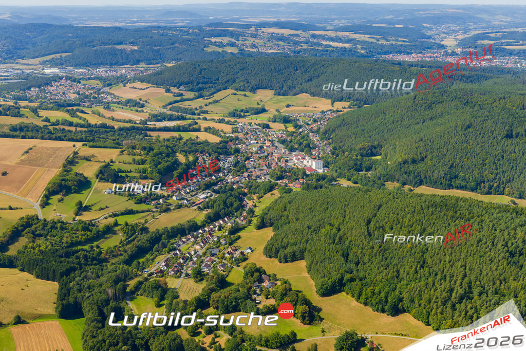 Luftaufnahme von  Weißenbrunn - Die Luftaufnahme wurde 2025 vom UL-Flugzeug heraus erstellt ( keine Drohne ) - Hochauflösende Luftaufnahme - für professionelle Ausdrucke geeignet. Die Geschenkidee !Mit Lizenz und Bildrechte bestellbar