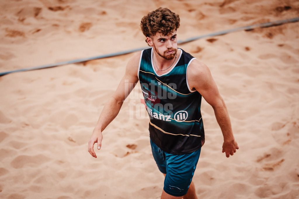 Beachvolleyball | Männer | Allianz German Beach Tour 2025 | Tourstop München | 10.07.2025 | Luis Henrichs