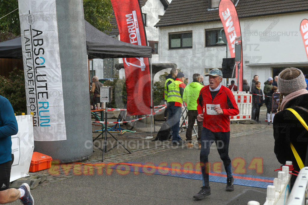 221127_1219_EV9_3608 | Sportfotografie im Rhein-Sieg Kreis, Köln, Bonn, NRW, Rheinland Pfalz, Hessen, etc. Unser Tätigkeitsfeld umfasst den Laufsport vom Volkslauf über den Marathon, Duathlon, Triathon bis zum Ultralauf wie Kölnpfad Ultra oder Schindertrail.