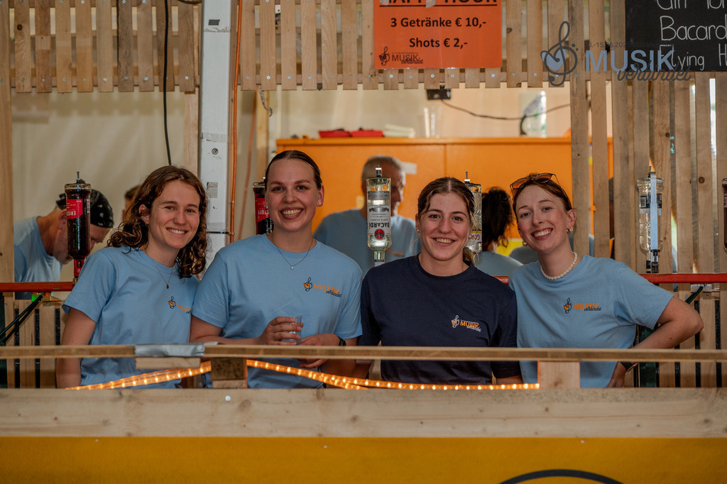 DSC_3031 | "Fussifoto.com – Ihr Ansprechpartner für hochwertige Fotografie! Entdecken Sie kreative Bilder und professionelle Dienstleistungen. Kontaktieren Sie uns für Ihre Projekte!"