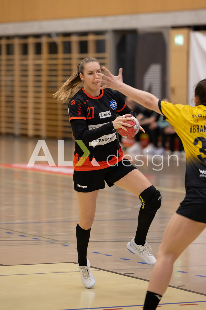 Handball I Frauen I Saison 2025-2026 I Handball Swiss Premium League 1 | Women I Round 5 I  Yellow Winterthur - GC Amicitia Zürich I 15.03.2026 | 27 Kerstin Kündig (CH) (GC Amicitia Zürich) – Rückraum mitte - Realisiert mit Pictrs.com