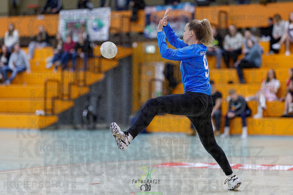 Frauen Oberliga Mitte (HHV); HSG Kleenheim/Langgöns II - HSG Eibelshausen/Ewersbach | Frauen Oberliga Mitte (HHV); HSG Kleenheim/Langgöns II - HSG Eibelshausen/Ewersbach am 01.11.2025 in Oberkleen (Weidig-Halle)Photo © 2025 - Jörg Heinrich - Realisiert mit Pictrs.com