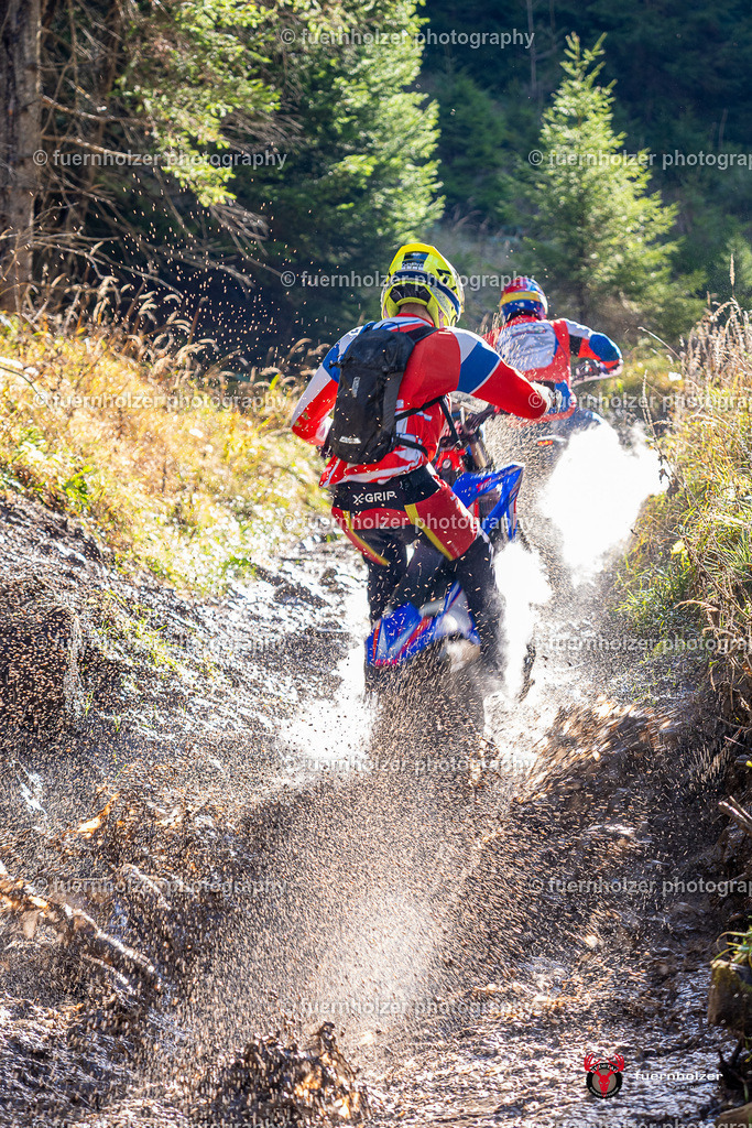 fuernholzer_251026-C1-194-2 | Fotografische Impressionen von der Red Stag Enduro Extreme by fuernholzer-photography.com. Endurosport in Österreich fotografisch festgehalten von fuernholzer. Auftragsfotografie für Private, Gewerbefotos und Industriefotografie. Eventfotografie, Sportfotografie und Motorsportfotografie. Anbieter von Fotoworkshops, Fototraining, fotografischen Vorträgen und Fotoseminaren.
