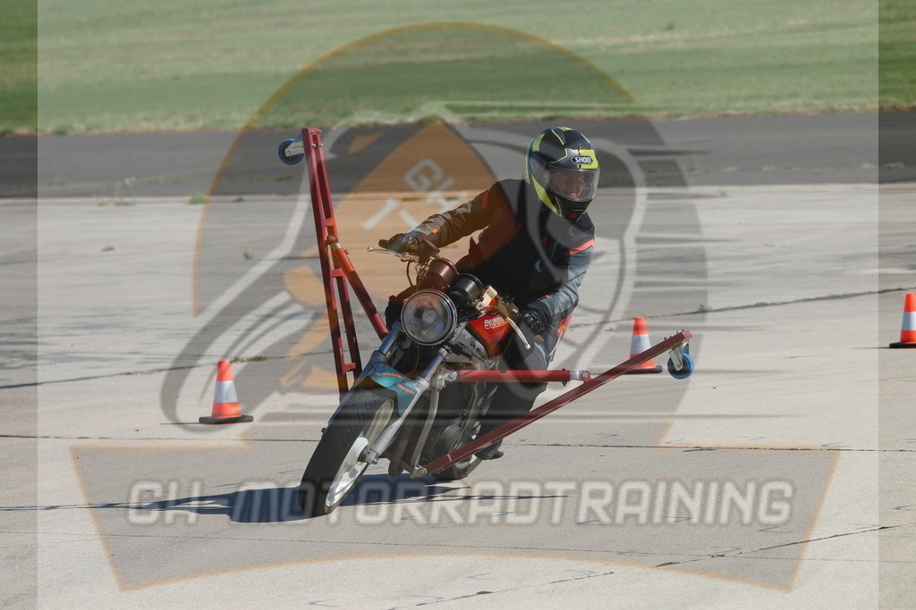 IMG_3695 | gh-motorradtraining-foto.de - Realisiert mit Pictrs.com