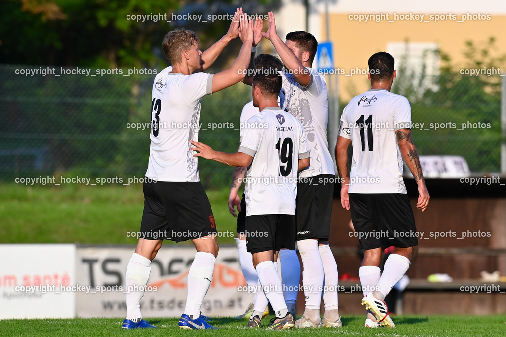 SC Magdalen vs. ATUS Nötsch 13.8.2023 | Jubel SC Magdalen, #13 Franz Rocil, #19 Gianluca Rabitsch, #9 Mario Dolinar