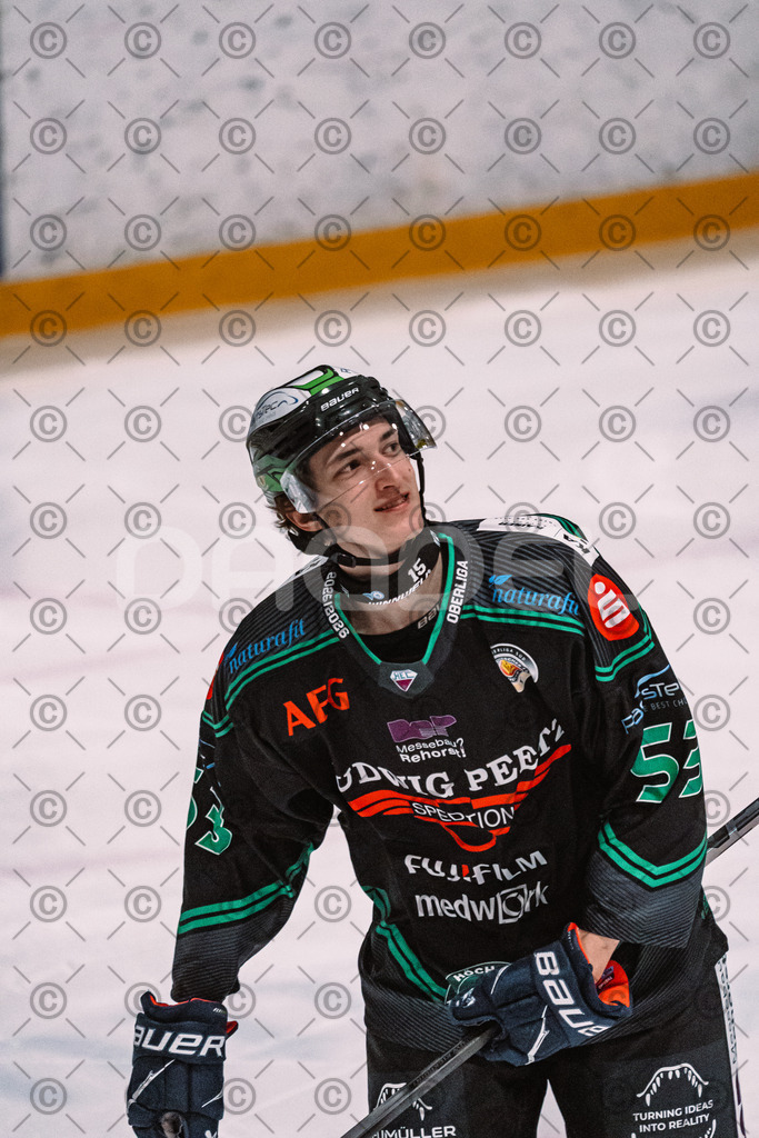 Alligators_vs_Bayreuth_16_01_2026-40 | Höchstadt Alligators Fotogalerie: Eishockey-Action aus Franken. Professionelle Spielfotos, Portraits & Stadionbilder zum Download. Jetzt entdecken! - Realisiert mit Pictrs.com