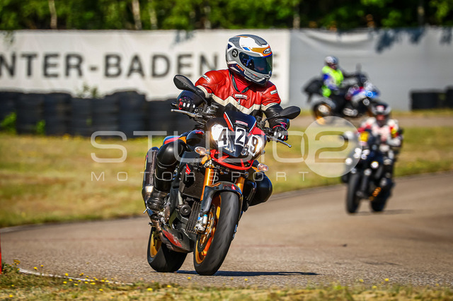 0429-260509DCB-004_429 | Deine Full-Service-Agentur für ✔️Videoproduktionen und ✔️Motorsportfotografie Jetzt Angebot anfragen!