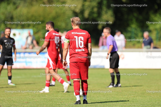 Fußball I Herren I Saison 2025-2026 I Verbandsliga Süd I 7. Spieltag I SV Schackendorf - SV Azadi Lübeck I 06.09.2025.076 | Jorrit Bernoth (16, SV Schackendorf) - Realisiert mit Pictrs.com